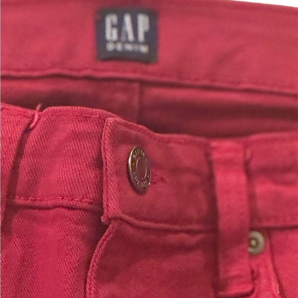 Gap Jeans-Red. Ladies 28 Regular -True Skinny. Excellent condition. - Picture 3 of 5